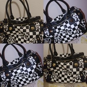 Rare checkered Betsey handbag